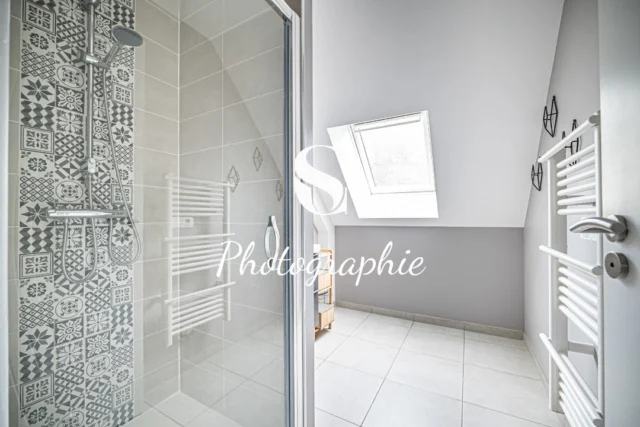 Focus Immobilier 🏡 - La Photo du Jour 📷
Stéphane CHASSAGNON Photographie
Une marque du Groupe Stéphane CHASSAGNON
https://linktr.ee/chassagnon.stephane